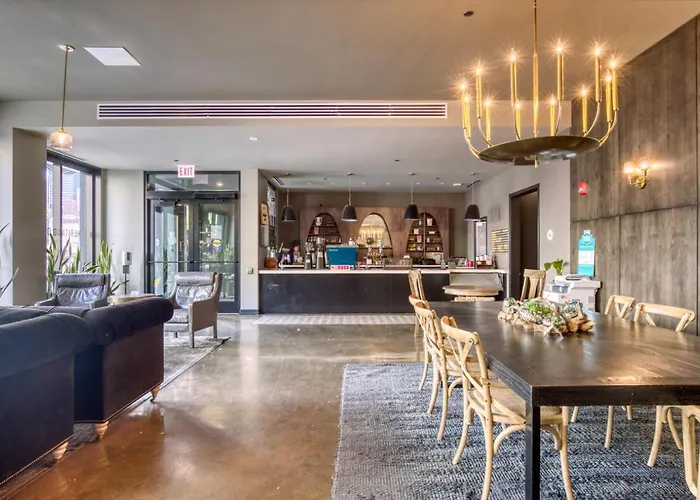 River North 1br W Gym Lounge Roof Nr Riverwalk Chi-900 Chicago