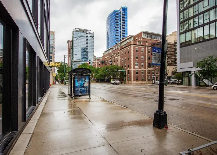 Apartamento River North 1br W Gym Lounge Roof Nr Riverwalk Chi-900 *